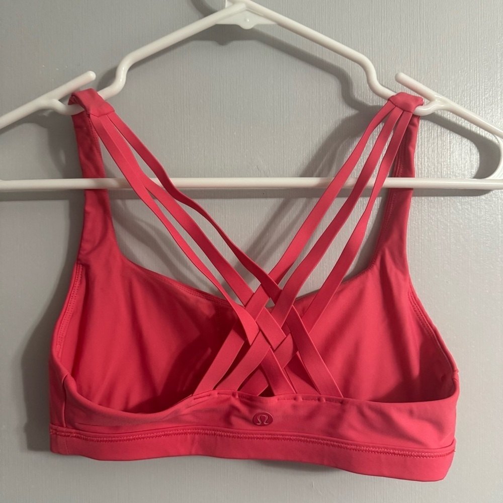 Lululemon Athletica Coral Strappy Sports Bra Size 32A - Picture 2 of 4
